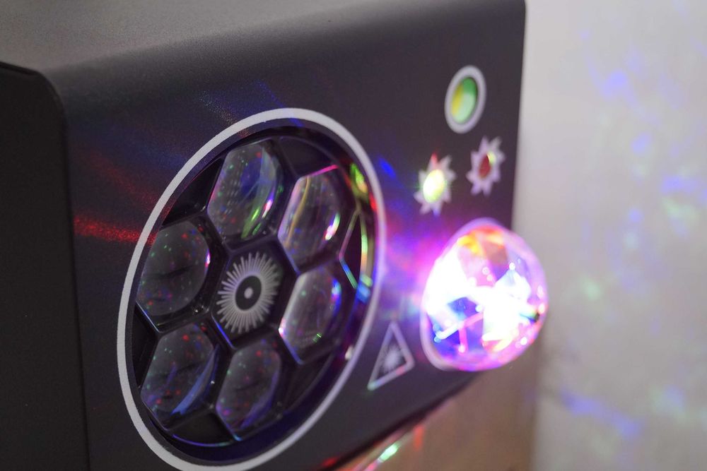 Multiefekt LED Party Box Efekt Disco Laser Magic Ball 4w1 oświetlenie