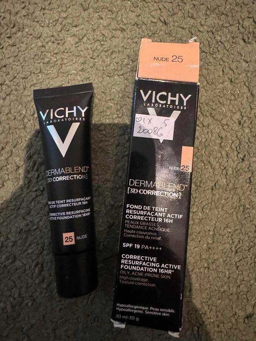Podkład kryjący wyrównujący Vichy Dermablend korekta 3D odcień 25 Nude 30ml 20086