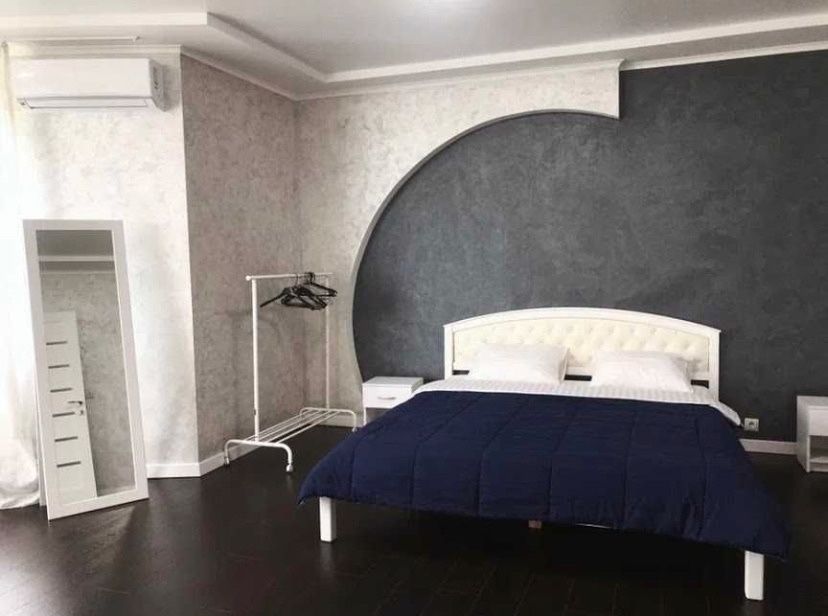 201/1 Будинок для свят з бассейном та лазнею