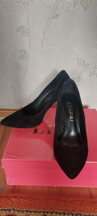 Туфлі натуральний замш