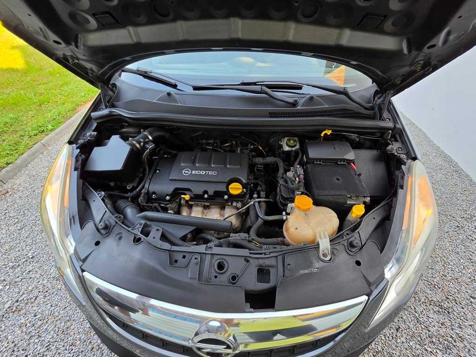 Opel Corsa D 1.2i 16v 86Cv 02/2012