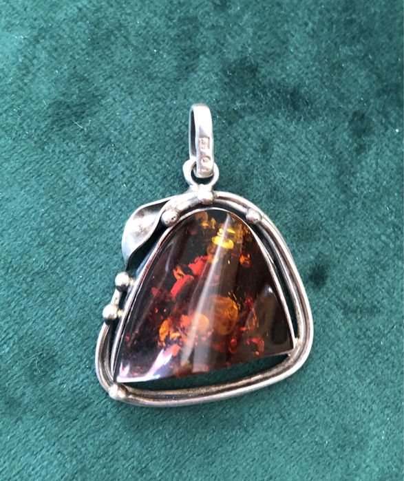 Zawieszka wisior bursztyn srebro vintage