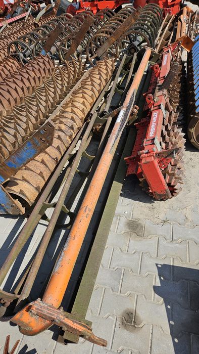 Wał Packera kruszący ciężki kolczasty 4m 2x2m 3m rurowy Guttler 2,5m