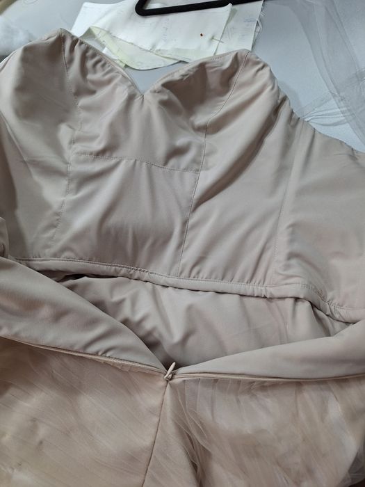 Вечірні сукні . Пайєтка  беж. Драпіровка. Айворі.Пудра.Міні .корсетні