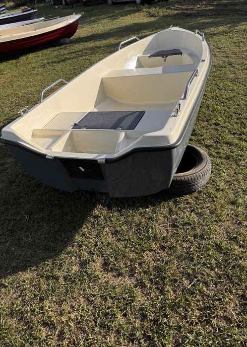 Łódź łódka wiosłowo-motorowa 380