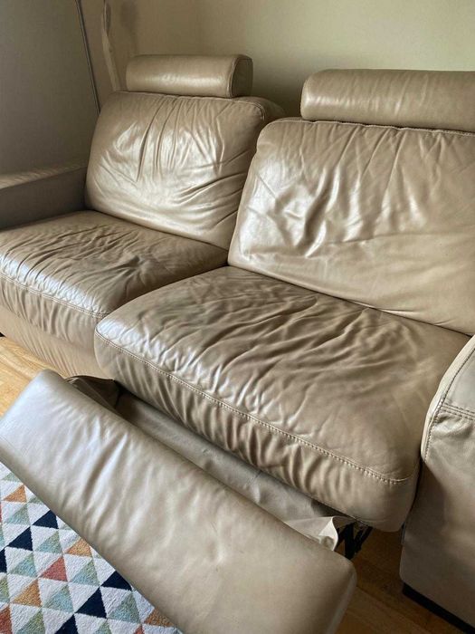Sofá de pele com relax manual - bege