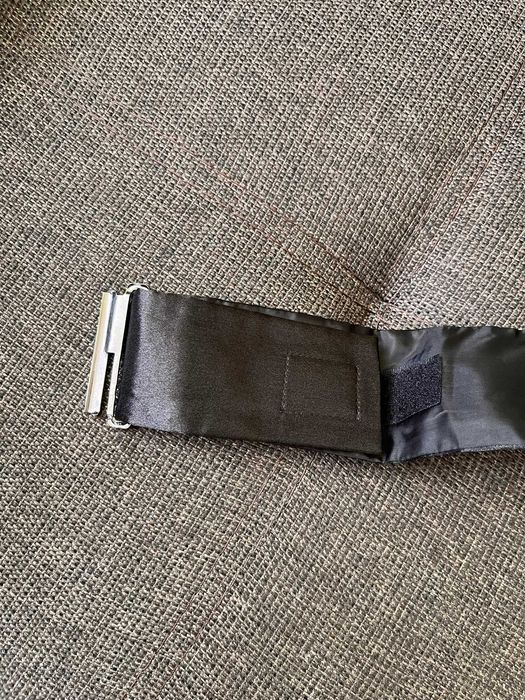 Męski regulowany pas do garnituru XL z klamrą na wieczorne wyjścia