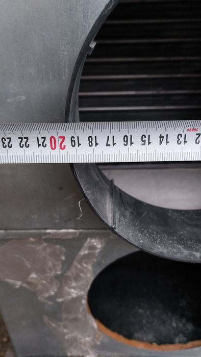 Klimakonwektor nagrzewnica chłodnica wodna wymiennik ciepła Carrier