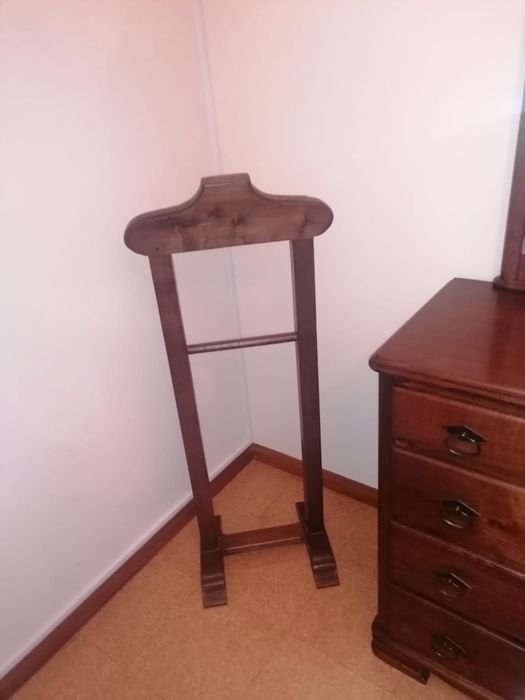 Quarto em madeira de carvalho