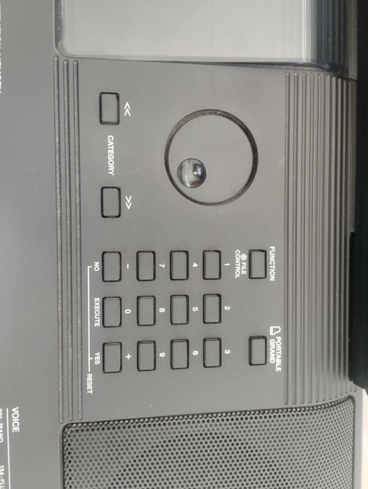 Teclado Yamaha PSR-E-463