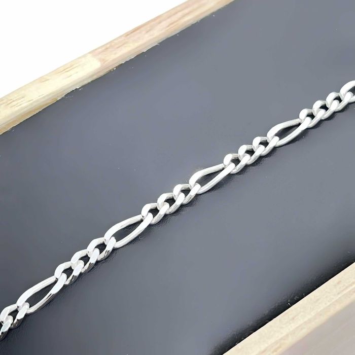 Srebrny Łańcuszek Próby 925 14,08g Długość 47cm Figaro