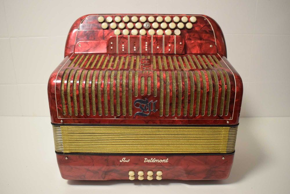 Concertina Tell  4 Voz La Re