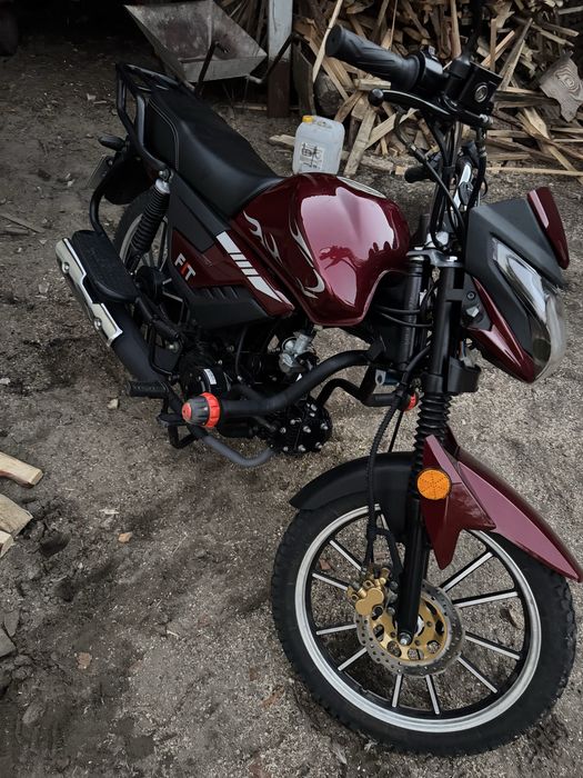 Продам mustang fit 2