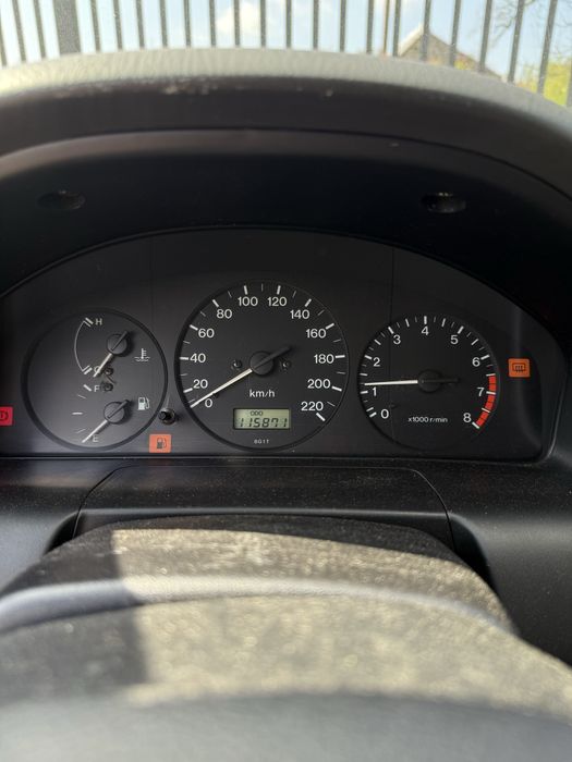 Mazda 323 Klima
