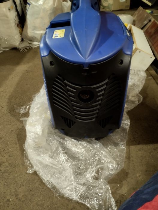 Генератор инверторный 2кВт двухфазный