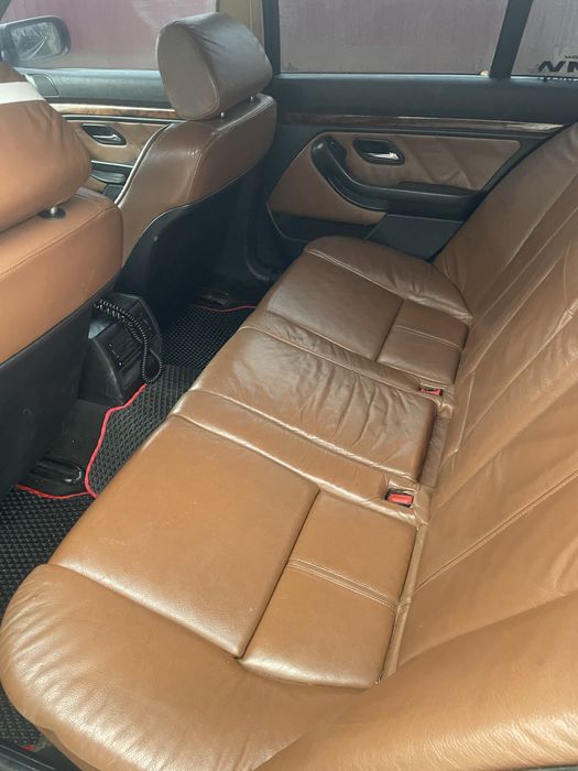 Продається бмв е39