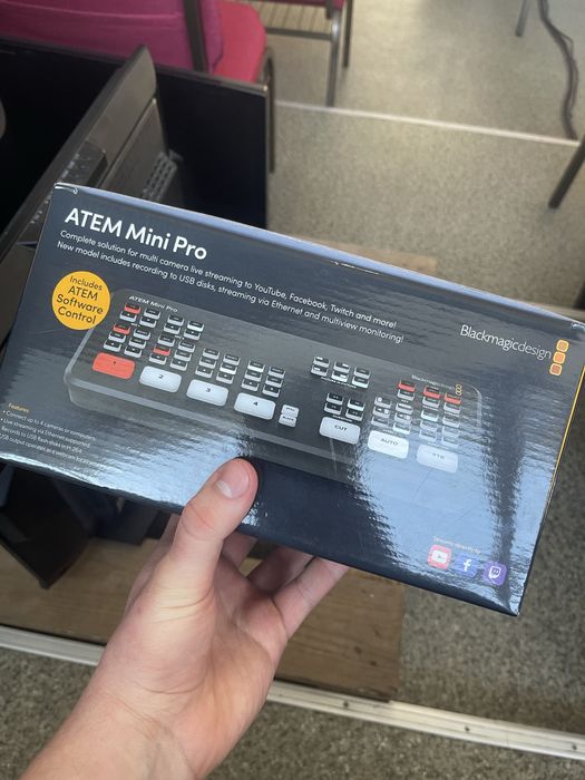 Відеомікшер Blackmagic ATEM Mini Pro