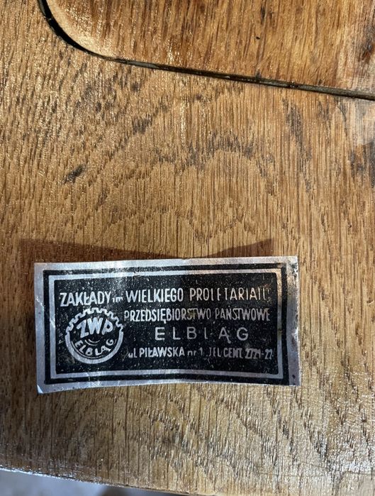 Maszyna do szycia ze stolikiem Łucznik kl. 90