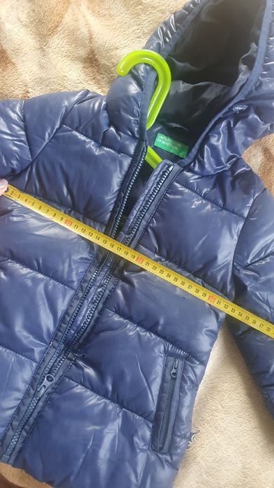 Зимова куртка на дівчинку United Color of Benetton  на 2 роки
