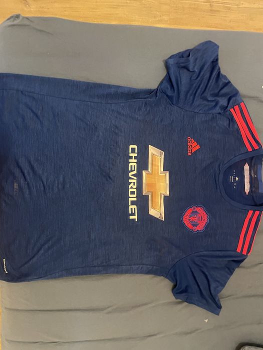 Man UTD 2016/2017 away football jersey