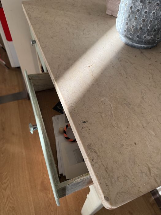 mesa consola ou aparador antigo com tampo de mármore