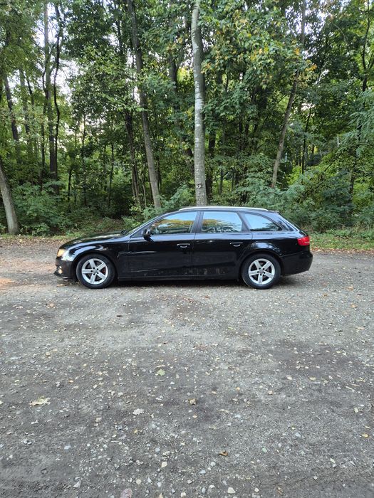Sprzedam a4 b8 kombi 2010