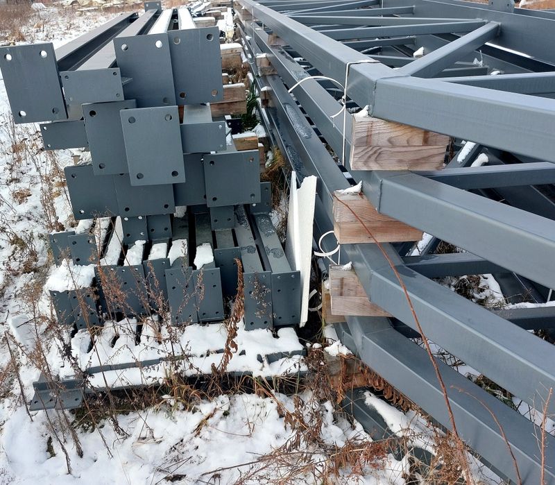 Konstrukcja hali stalowej 25x30