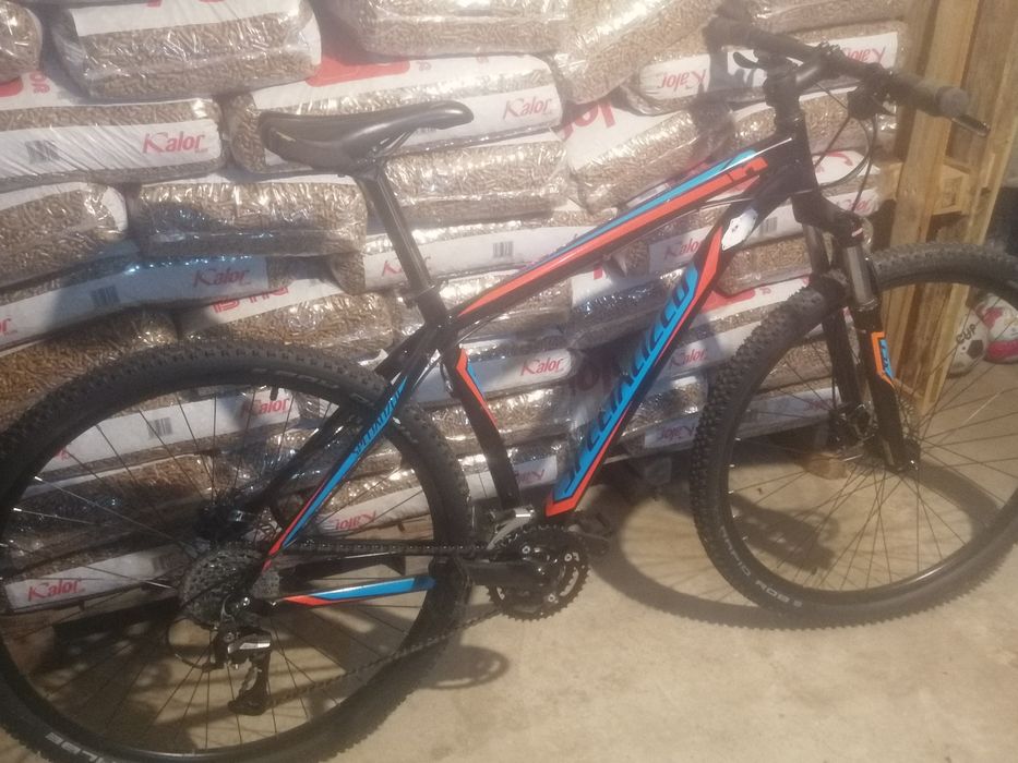 Bicicleta BTT Specialized