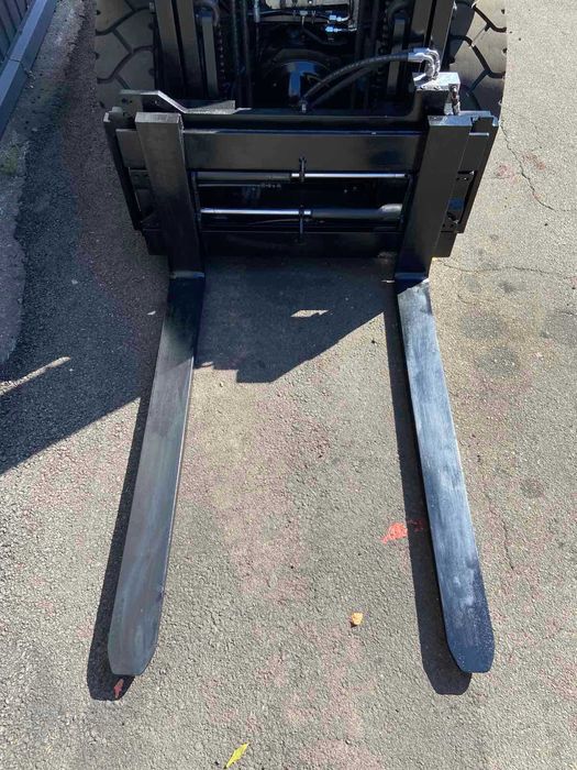 Газовий навантажувач TOYOTA 02-8FGF25, підйом-3.7м, 2018 рік, кабіна