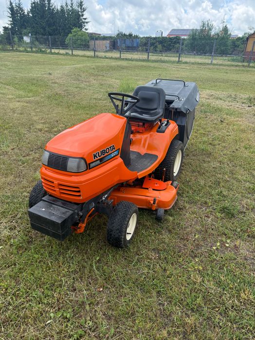 Traktorek Kubota G21