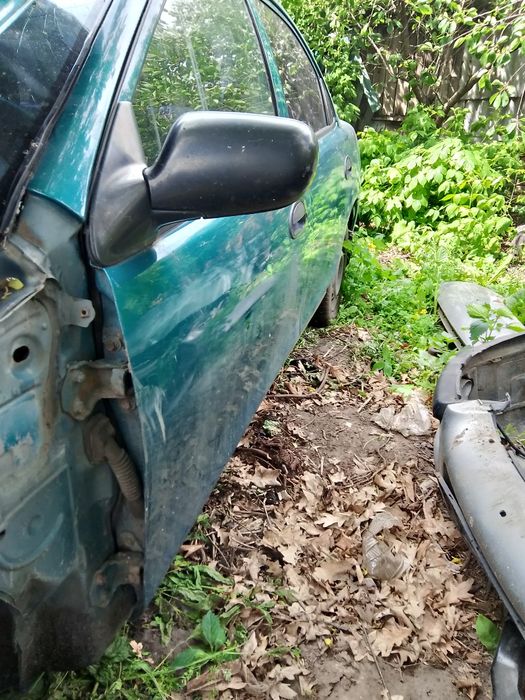 Двери Мазда 323 ба, mazda 323ba