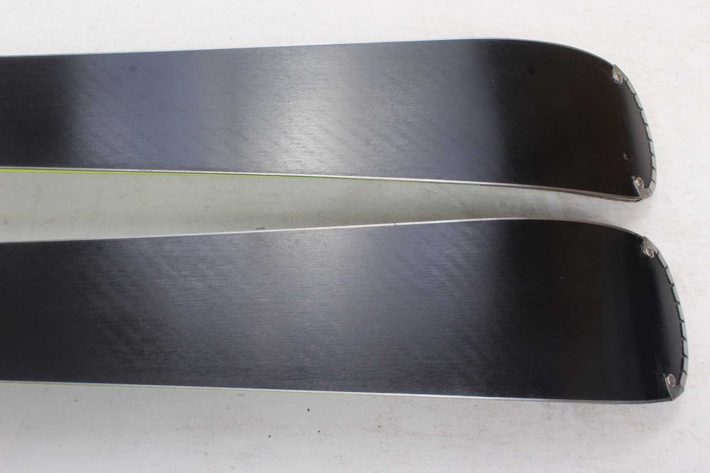 Narty Fischer RC4 Premium TI 163 cm + Z11 Gripwalk 2026 - 1172