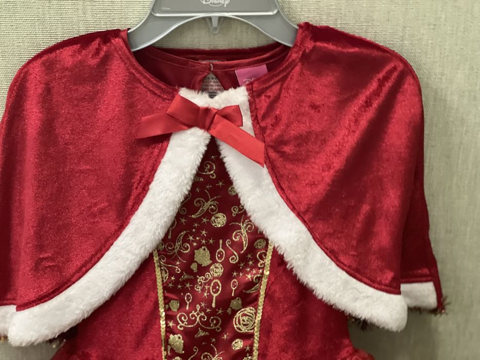 Святкова сукня для дівчинки