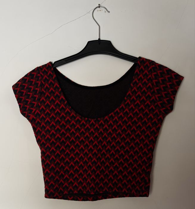 Top Curto Estampado Zig Zag