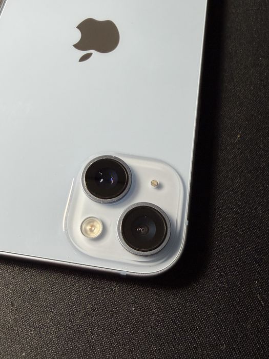 Iphone 14 plus jasnoniebieski