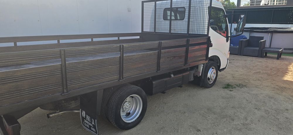 Vendo toyota dyna 2.5