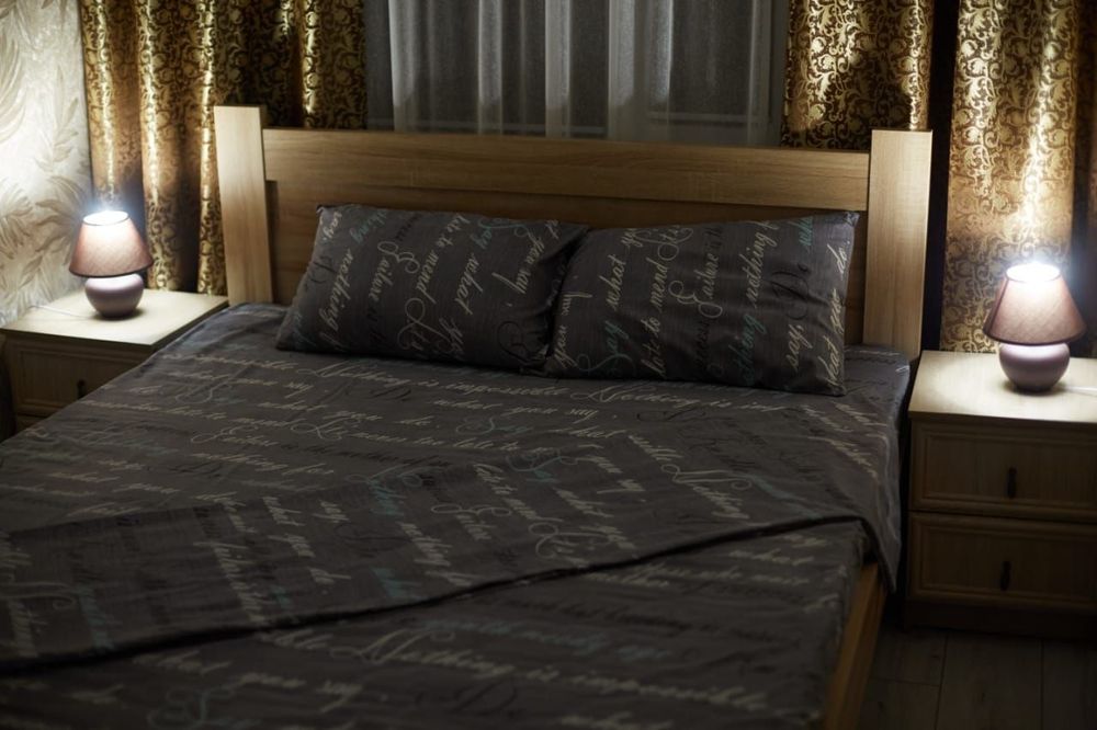 Здається  2 кімнатна VIP квартира ,подобово та погодинно