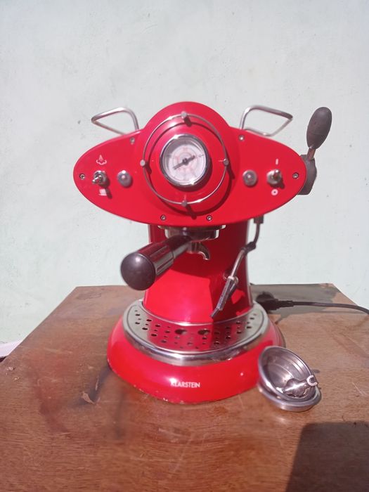 Кавоварка експресо