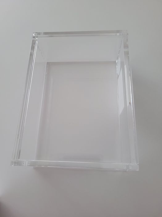 Organizing Box64738818273027123