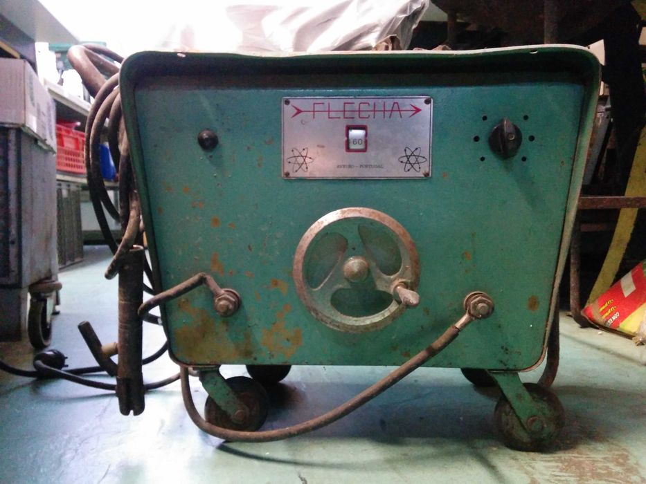 Equipamento Soldadura Eléctrodos -marca Flecha