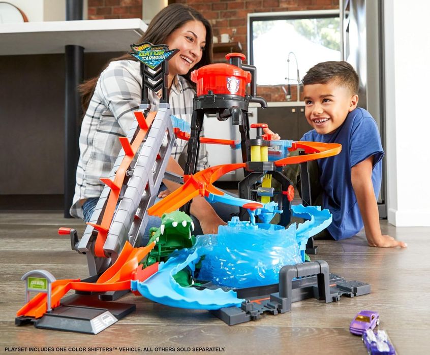 Ігровий набір Hot Wheels City Вибух кольорів Водонапірна вежа Ultimate Gator Car Wash FTB67 (FTB67)