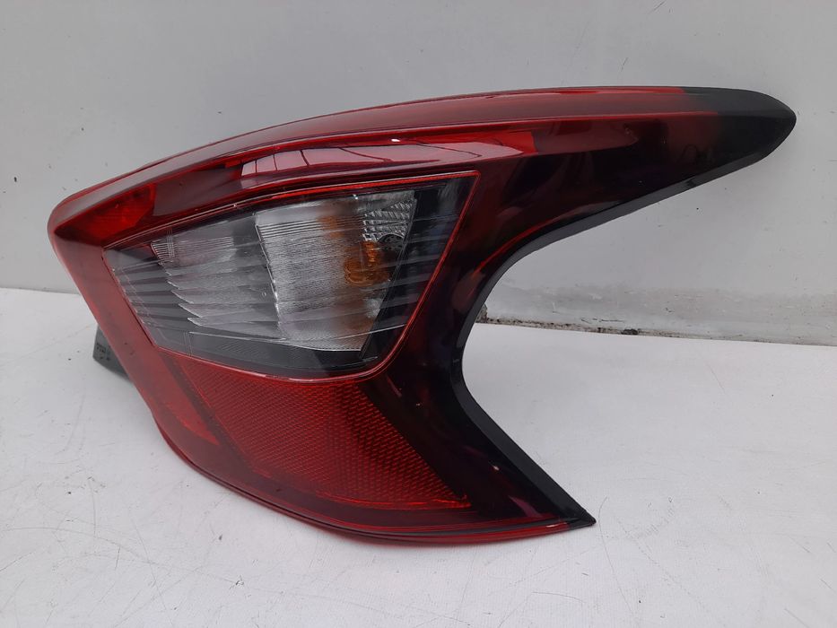 Farolim direito NISSAN Micra V (K14)