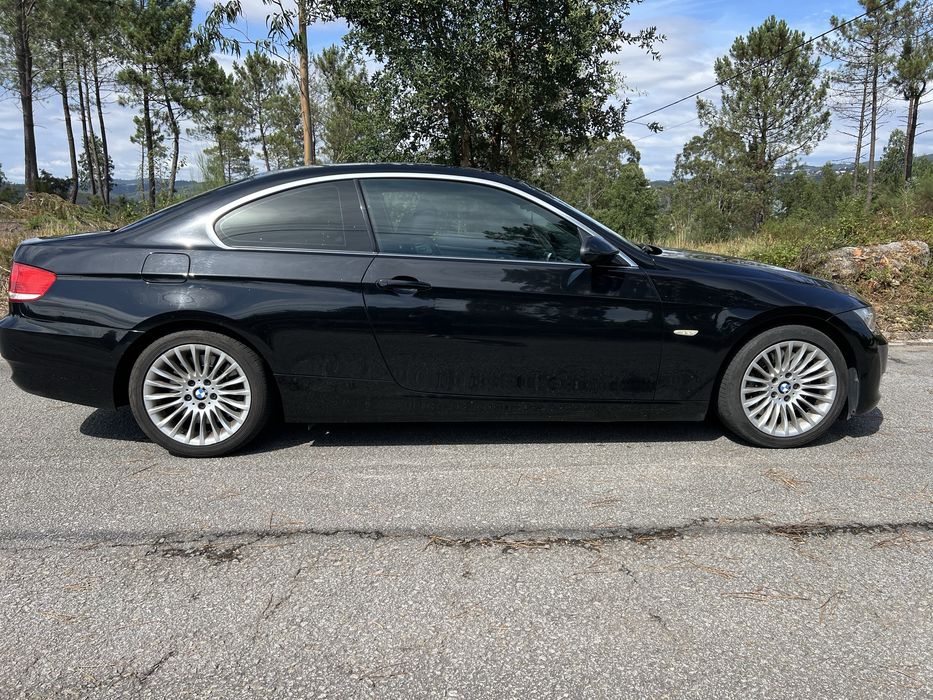 Bmw serie 3 330d Manual