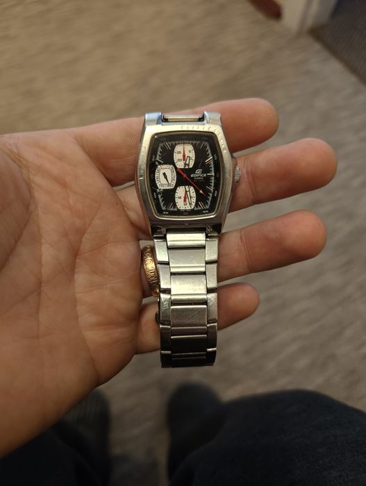 Casio ef - 320 в рабочем состоянии