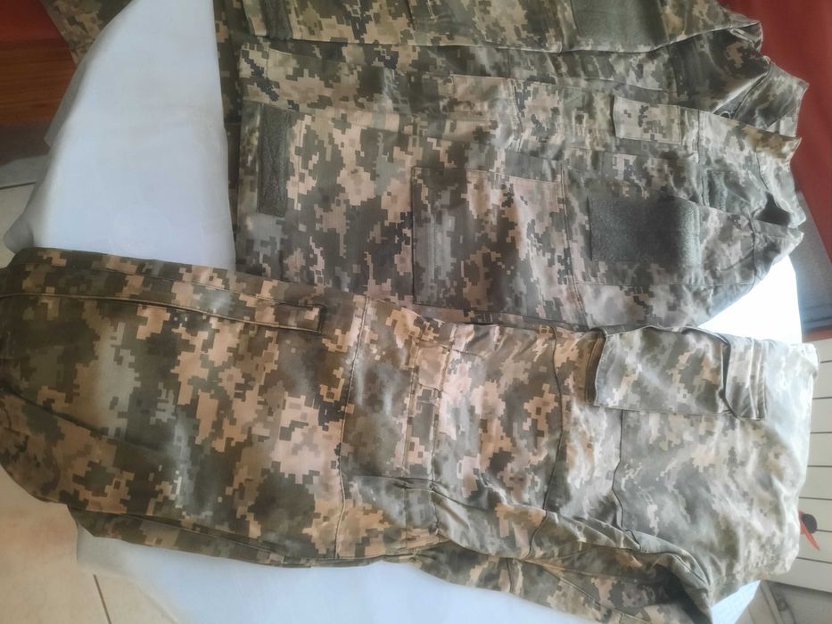 Продам новые военные вещи и обувь