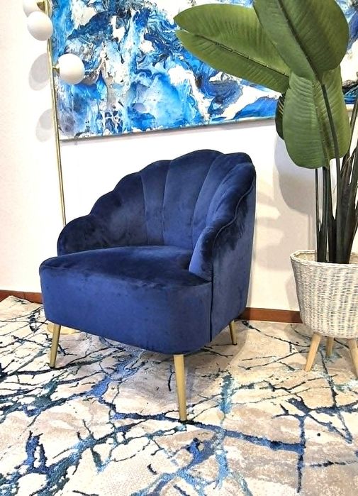 Poltrona em Concha / Bergere / Sofa / Cadeira / Veludo / Azul / Movel / Sala / Quarto