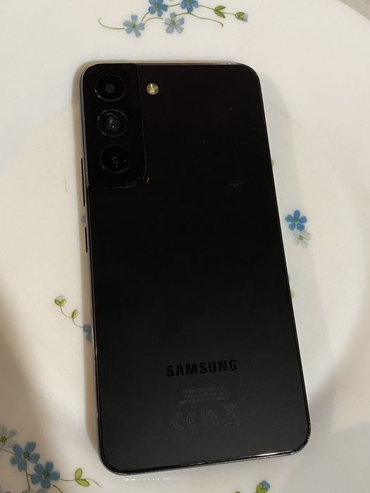 Samsung S22 em muito bom estado