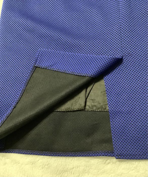 Elegancka spódnica chabrowa midi rozmiar 50