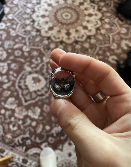 Продам перстень кільце у вигляді черепа