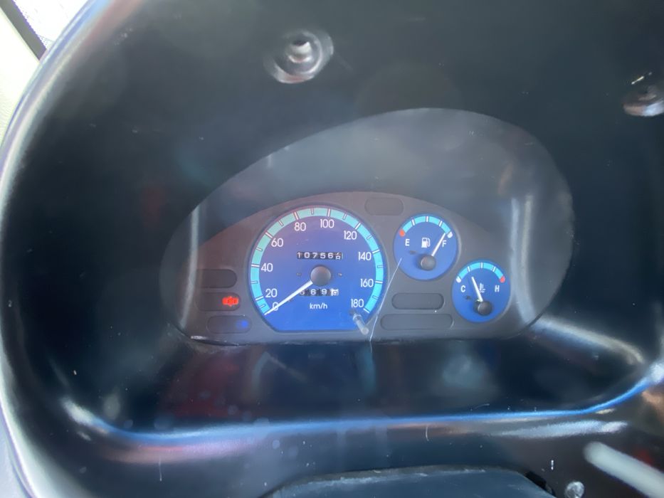 Продам Део Матиз в дуже гарному стані 0.9.6.1.7.9.6.0.2.0